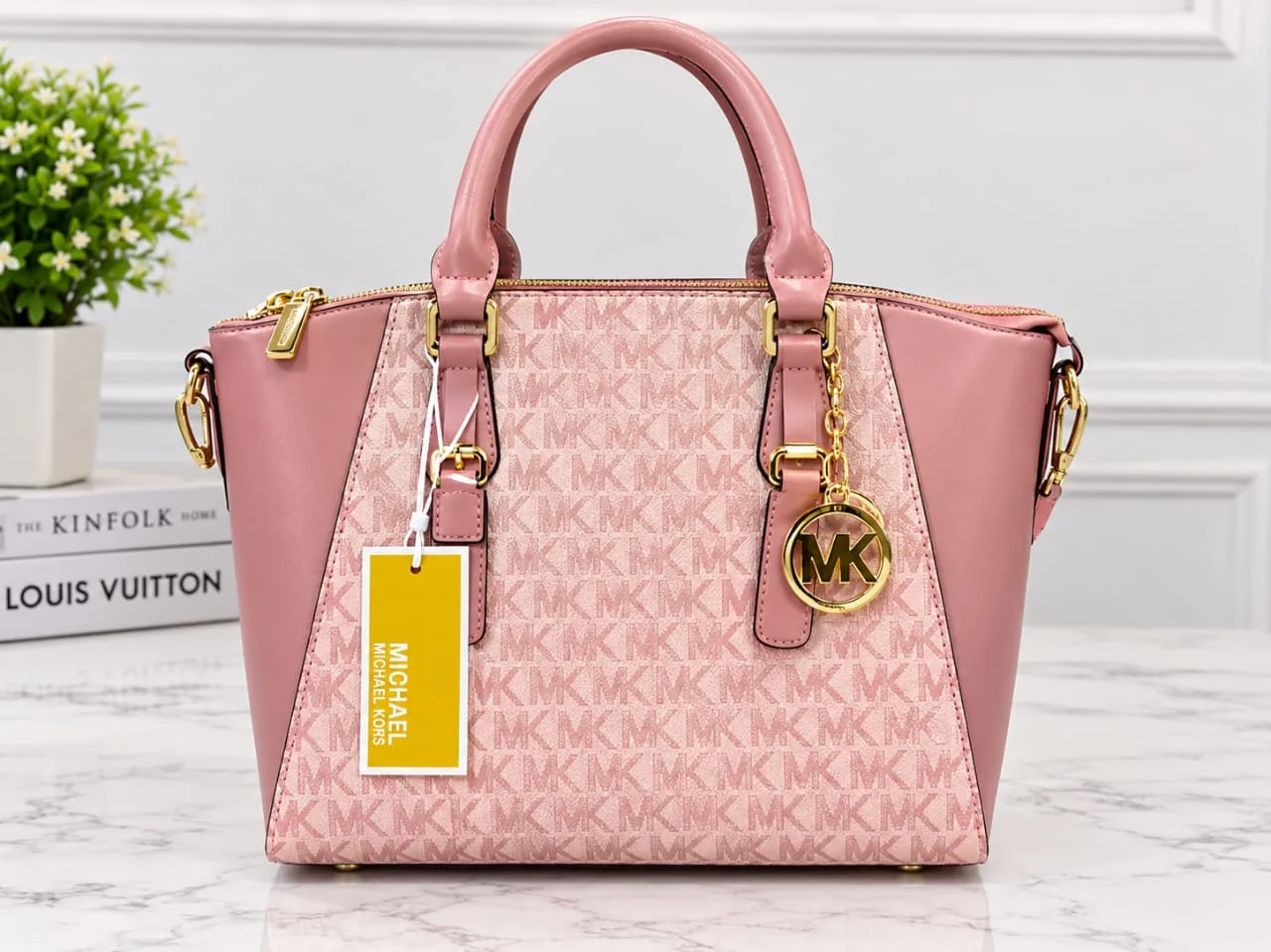 Swift luxe your bags by MK - handbag in Ghana